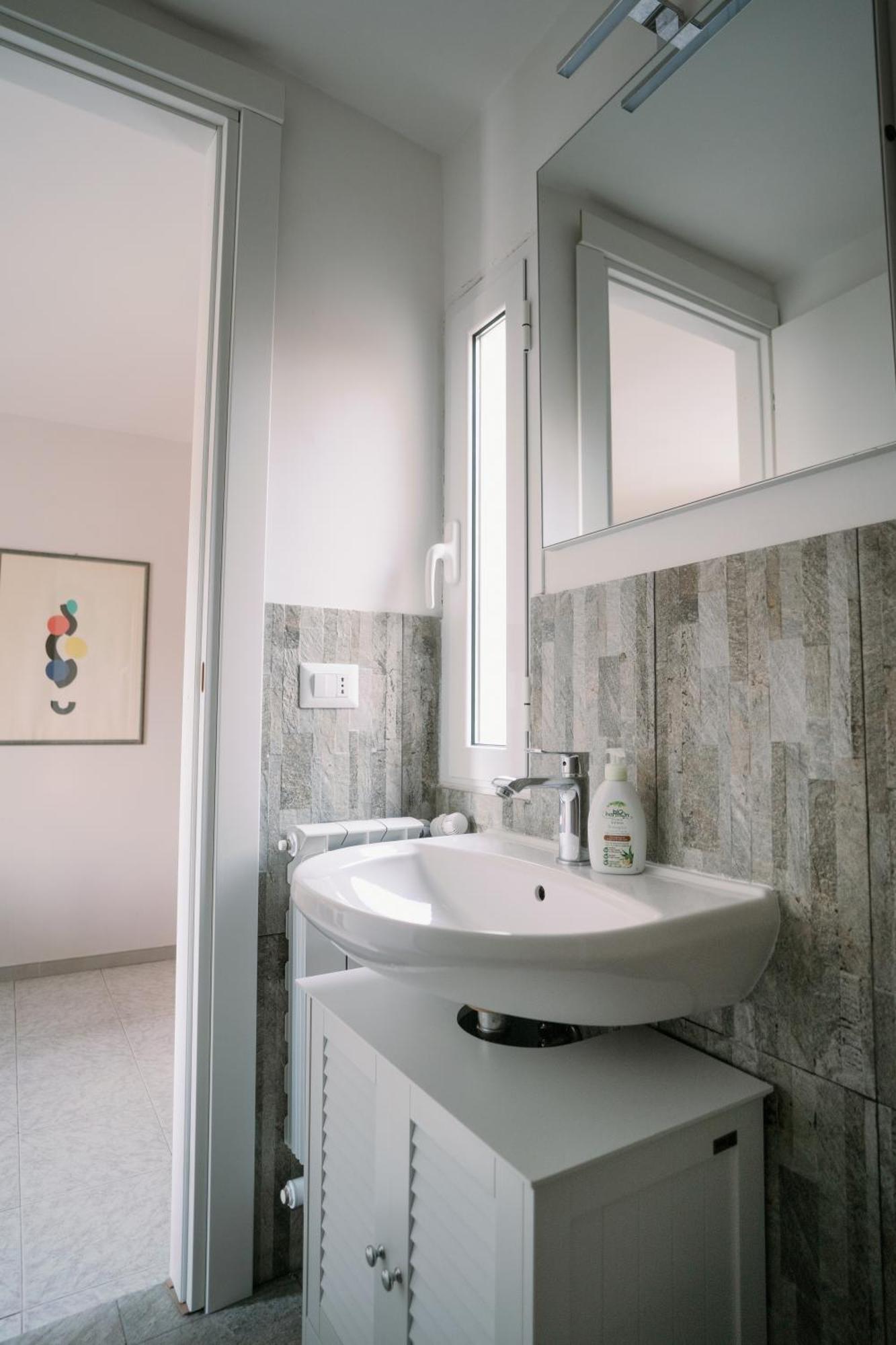 Romantic Apartment Metro A Ponte Lungo Luaran gambar